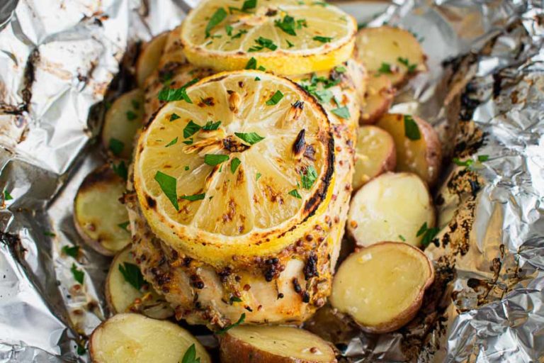 Lemon Chicken and Potatoes in Foil