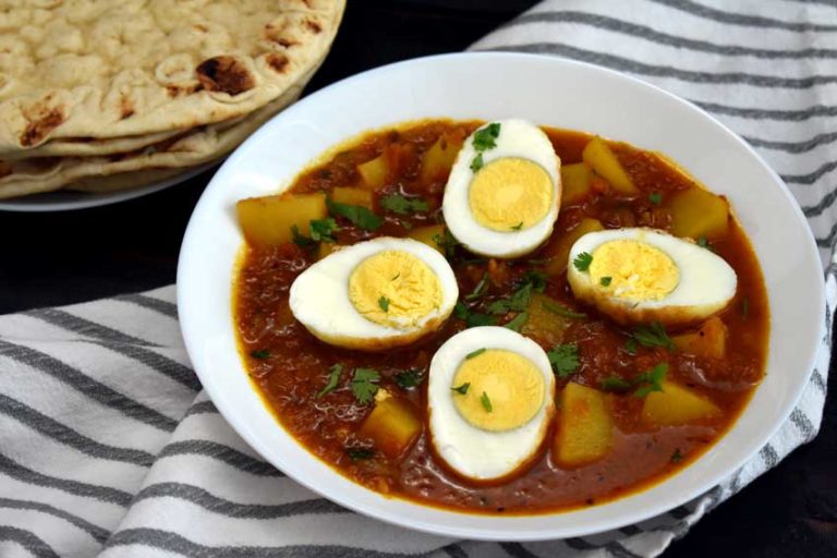 Egg and Potato Curry (Anday Aloo Ka Salan)