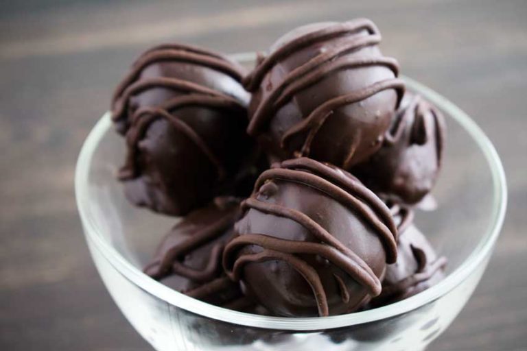 Peanut Butter Cheesecake Truffles