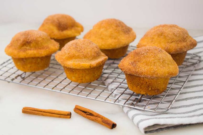 Cinnamon Donut Muffins