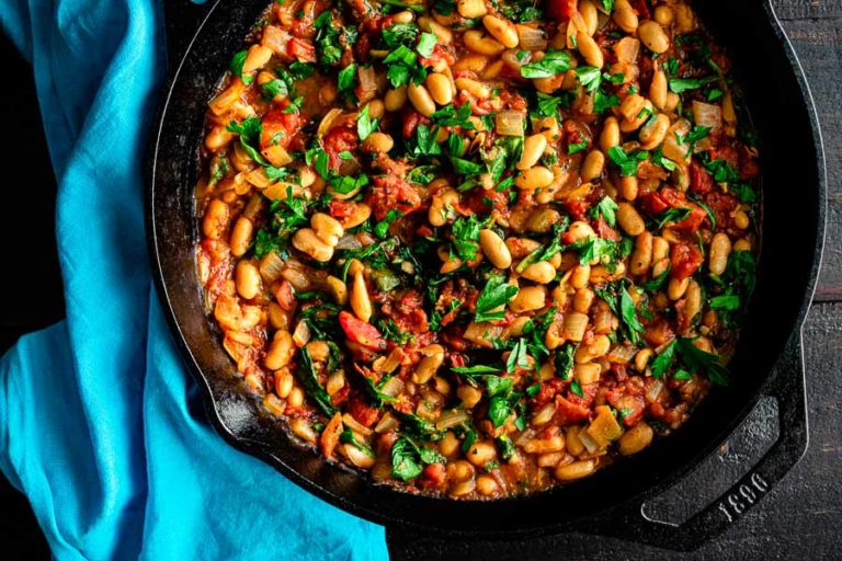 Vegan Spanish Beans with Tomatoes