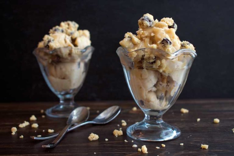 Healthy Salted Caramel Cookie Dough Ice Cream Sundae