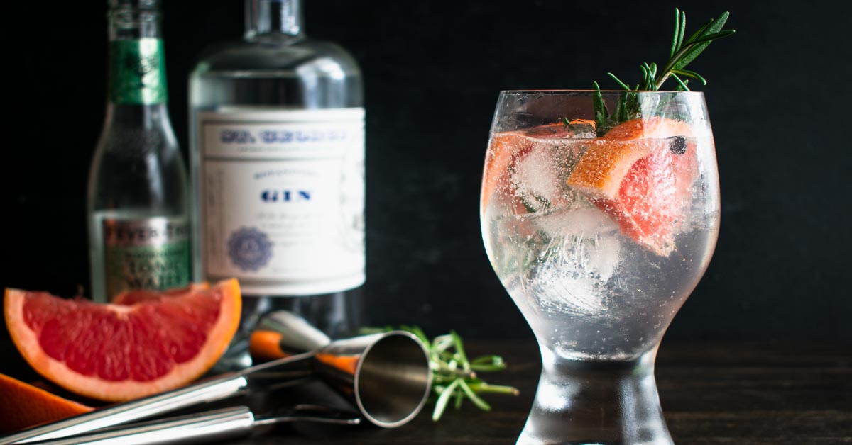 Elderflower Spanish Gin and Tonics - Recipe Review by The Hungry Pinner