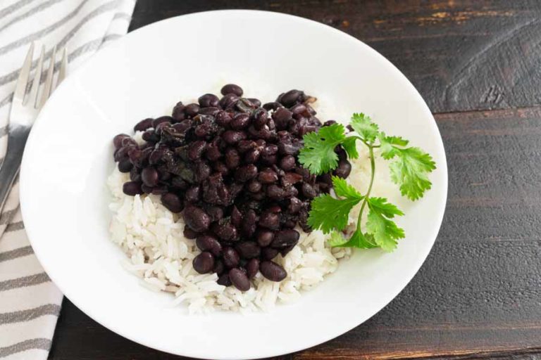 Slow Cooker Cuban Black Beans