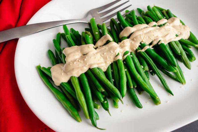 Dijon Tahini Green Beans