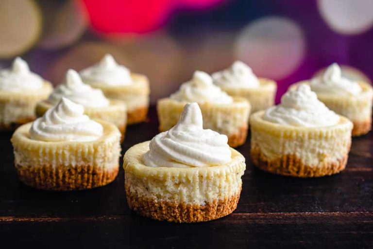 Mini Eggnog Cheesecakes