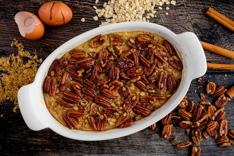 Pecan Pie Baked Oatmeal