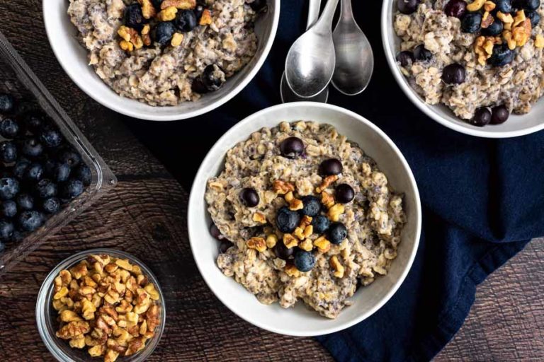 Blueberry Chia Oatmeal