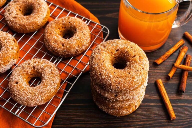 Baked Apple Cider Donuts