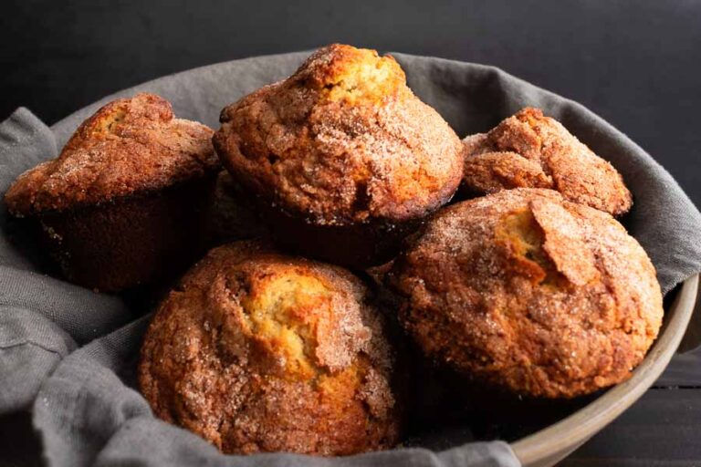 Banana Cinnamon Muffins