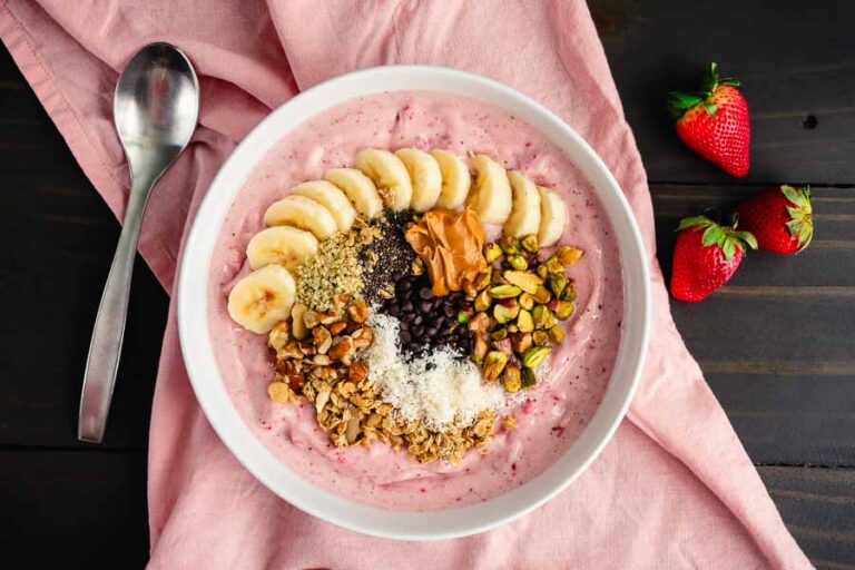 Strawberry Smoothie Bowl